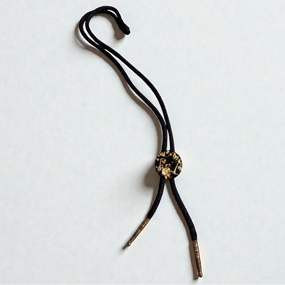 Vtg Gold Miner’s Bolo Tie Gold Panning Resin Western *As Is*